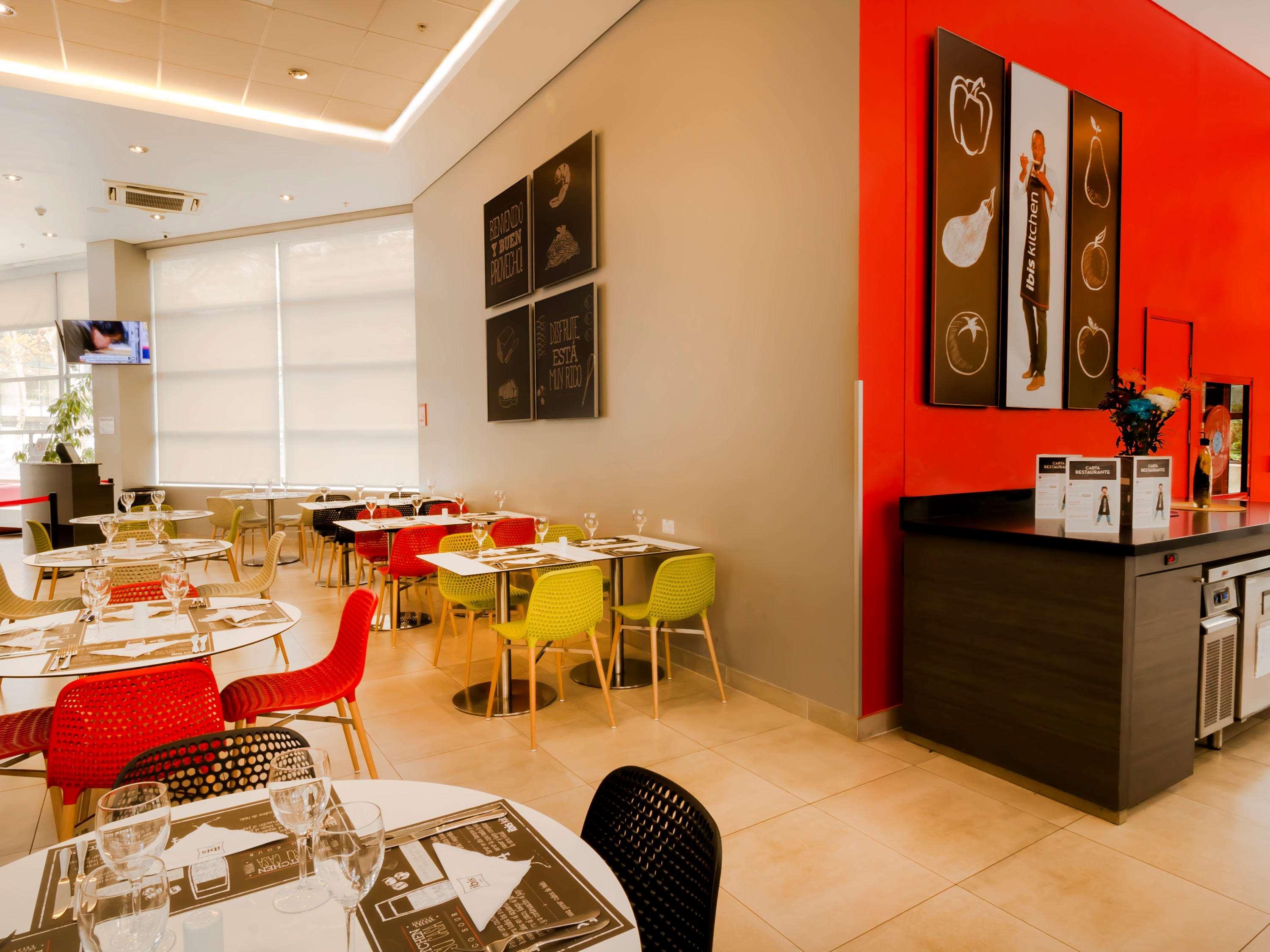 Hotel Ibis Santiago Providencia Esterno foto