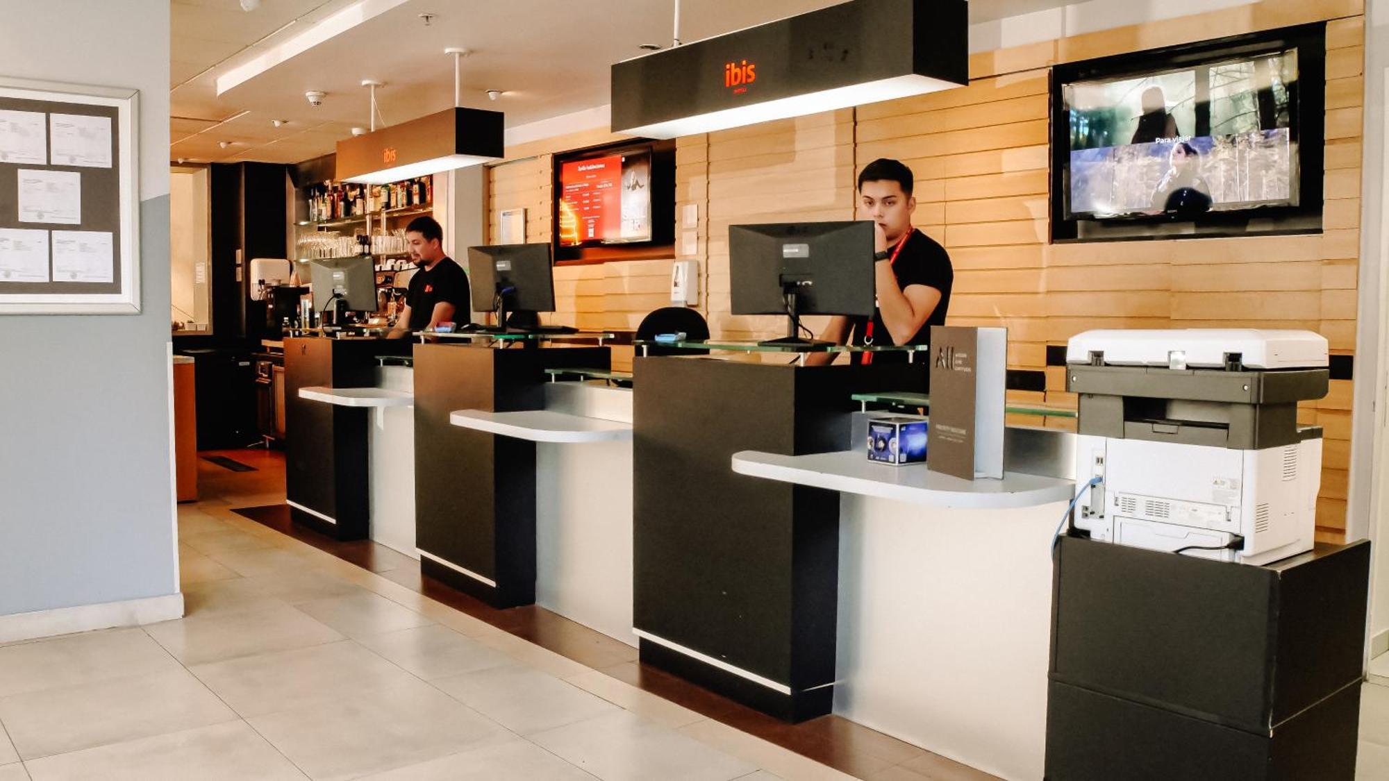 Hotel Ibis Santiago Providencia Esterno foto
