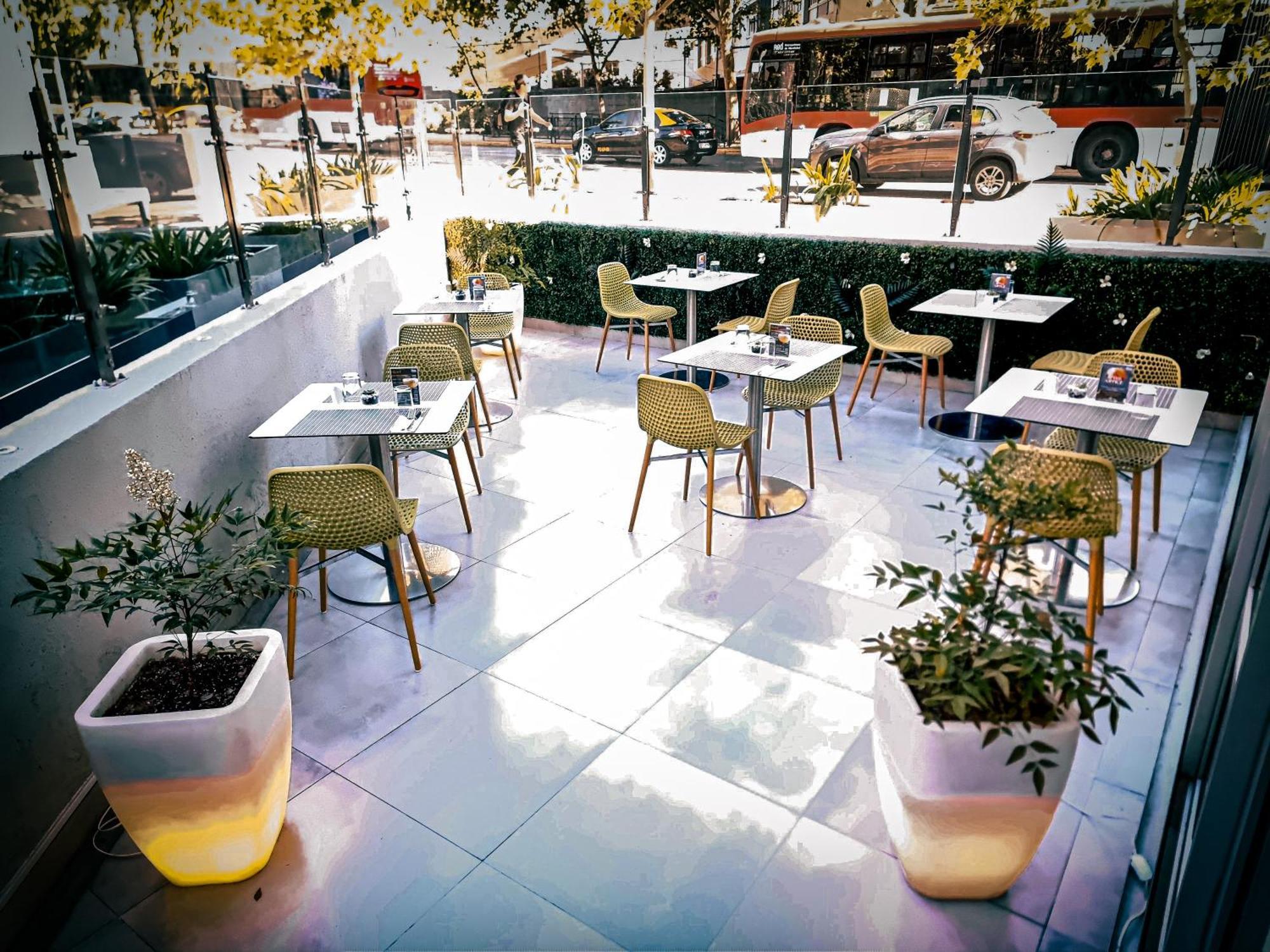 Hotel Ibis Santiago Providencia Esterno foto